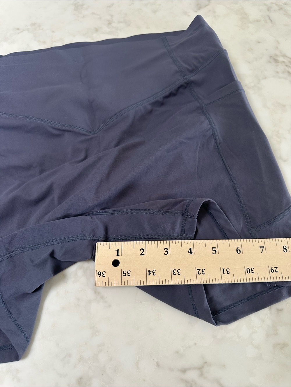 Halara UltraSculpt™ High Waisted Scrunch Butt Lifting Shorts. Size M/L - Picture 5 of 8